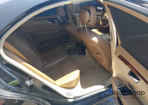 2008 Mercedes-Benz S 550 из США, поврежденный, VIN WDDNG71X18A198394